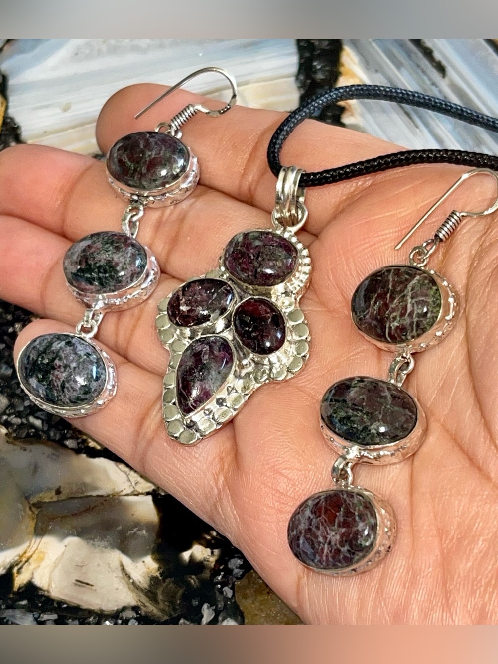 Dark Eudialyte Pendant & Earrings Set - Stone of the Heartland